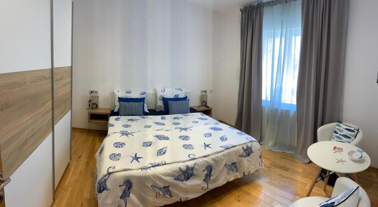 Aria Room And Apartmant Fuga روفينج المظهر الخارجي الصورة