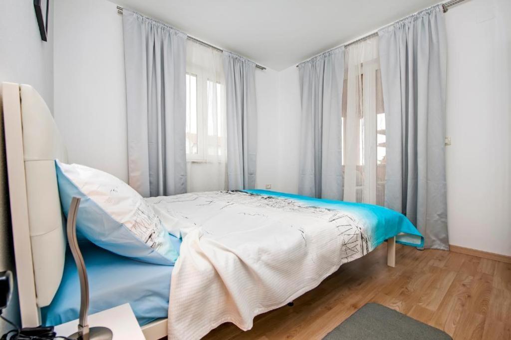 Aria Room And Apartmant Fuga روفينج المظهر الخارجي الصورة