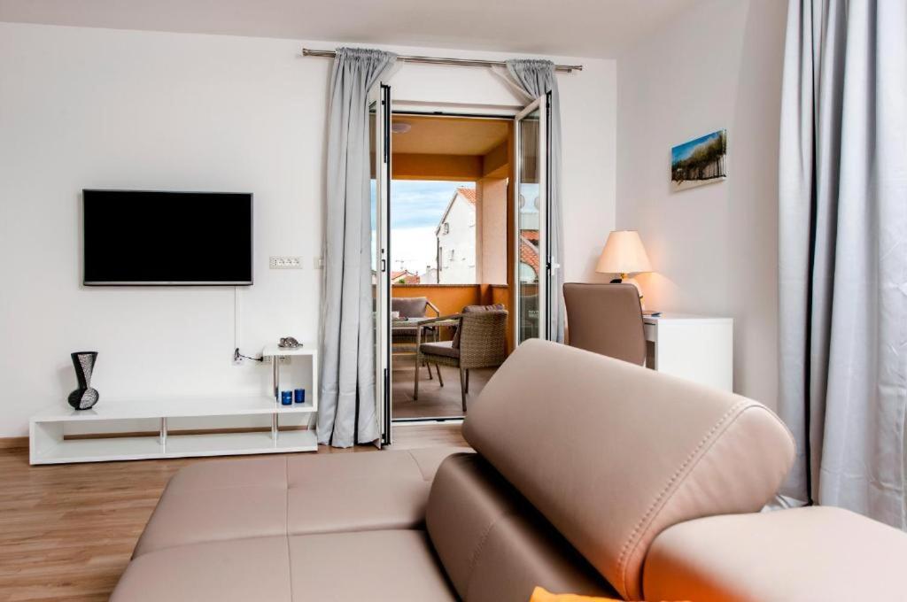 Aria Room And Apartmant Fuga روفينج المظهر الخارجي الصورة