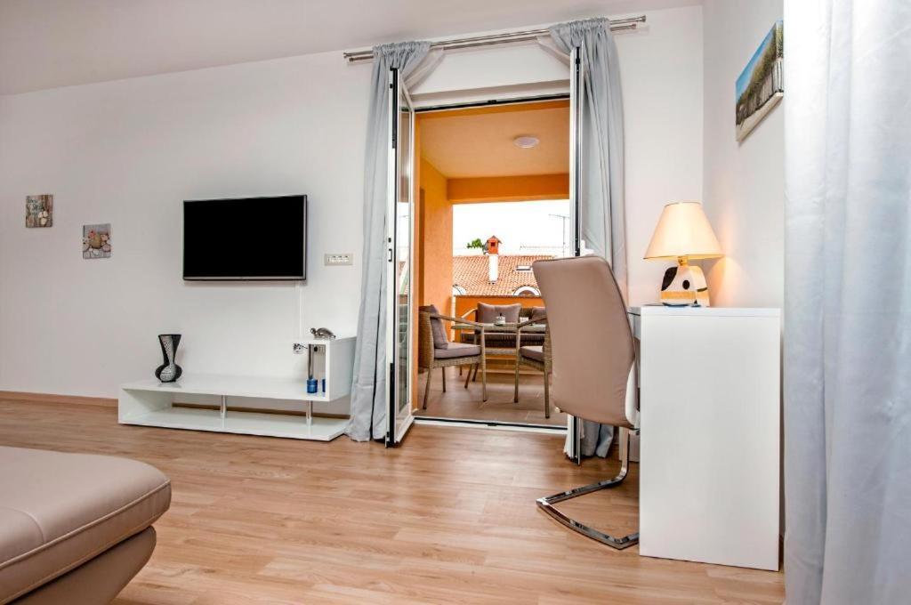 Aria Room And Apartmant Fuga روفينج المظهر الخارجي الصورة