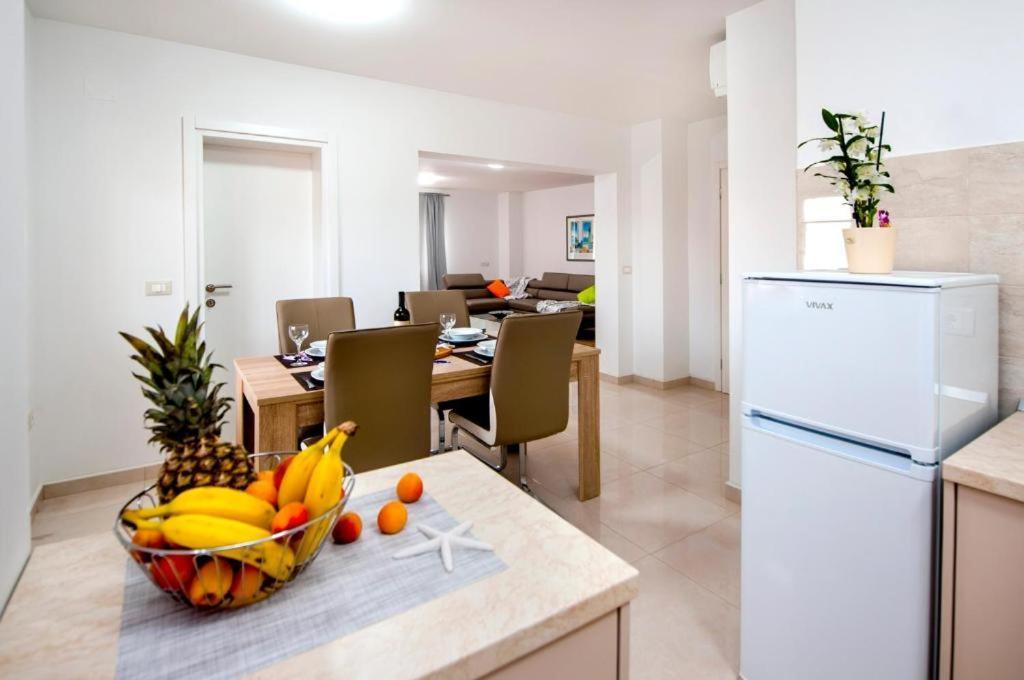 Aria Room And Apartmant Fuga روفينج المظهر الخارجي الصورة