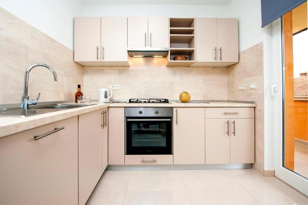 Aria Room And Apartmant Fuga روفينج المظهر الخارجي الصورة